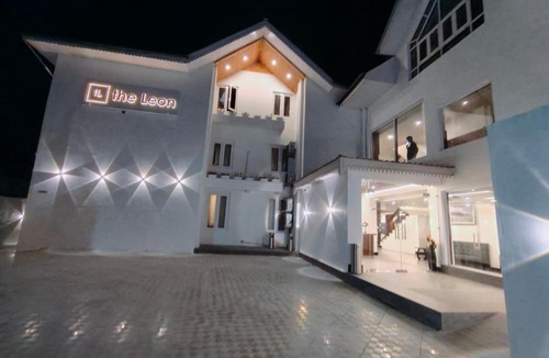 Rajbagh Hotel | The Leon