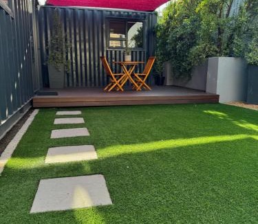 Eikenbosch Apartment | The Leopard Leaf Inn