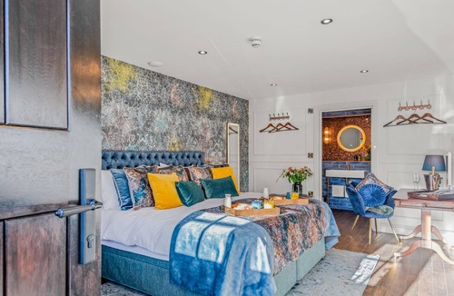 Kenn Hotel | The Ley Arms