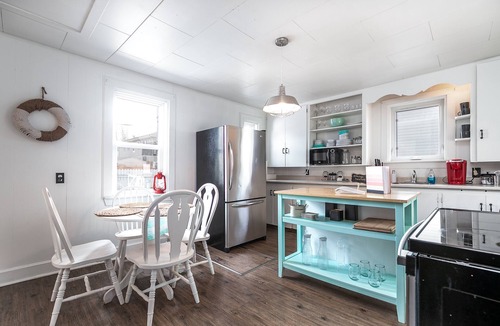 Sylvan Lake House | The Lighthouse-beach house perfect for gatherings