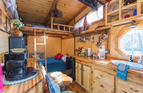 Lebanon Apartment | The Limerence Tiny House - The Legend!