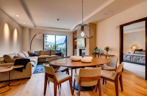 Vail Hotel | The Lion Vail