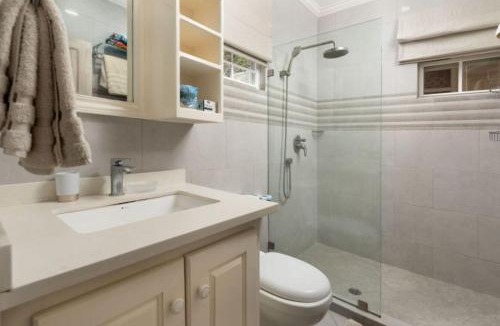 Saint Peter Parish Villa | The Little White Cottage