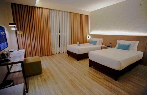 Naga Hotel | The Litton Hotel by Carterson