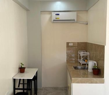 Dingalan Apartment | The Locanda