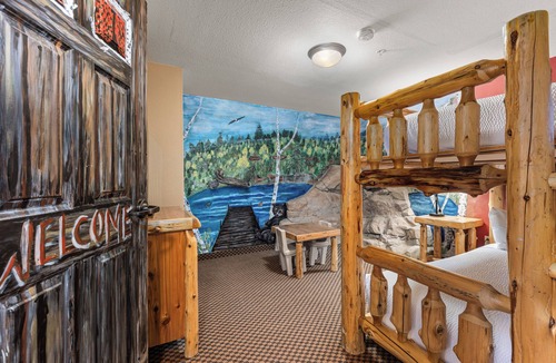 Baxter Hotel | The Lodge at Brainerd Lakes, Trademark Collection by Wyndham