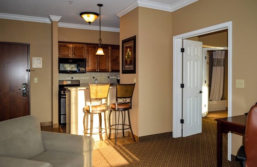 Flat Rock Hotel | The Lodge at Flat Rock