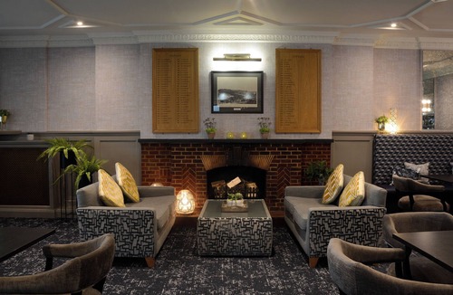 Kingswood Hotel | The Lodge at Kingswood