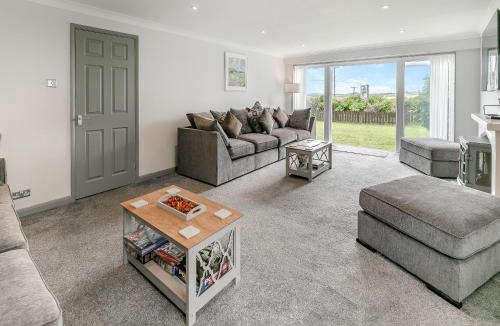 Mabe House | The Lodge