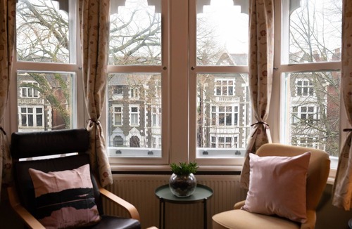 Pontcanna Apartment | The Loft 2BR Duplex, Central & Parking
