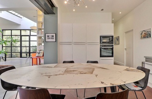 Lyon City Centre Apartment | The Loft – A bright studio with a distinctive design