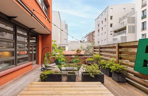 Saint-Denis Apartment | The Loft du Stade
