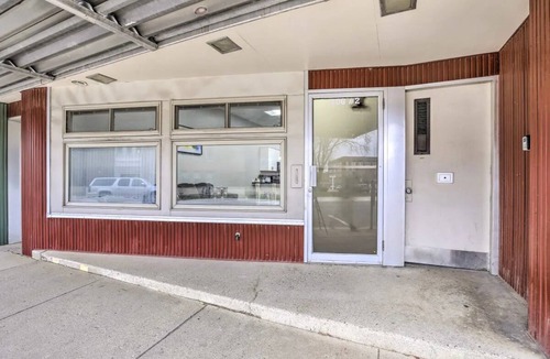 Albert Lea Apartment | The Loft small studio apartment on the 2nd floor. Private, Small & Affordable