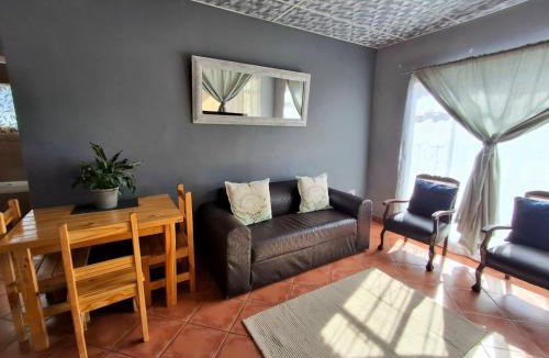 Langenhoven Park Apartment | The Loft
