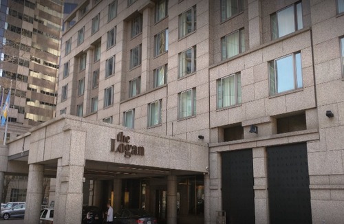 Logan Square Hotel | The Logan Philadelphia, Curio Collection by Hilton