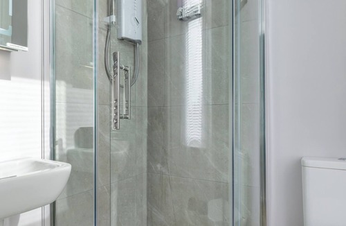 Milngavie Apartment | The Lomond by West Highland Apartments