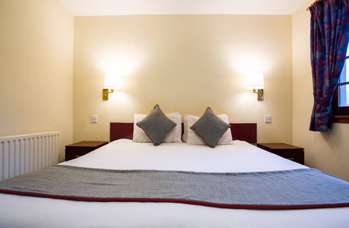 Longforgan Hotel | The Longforgan Coaching Inn
