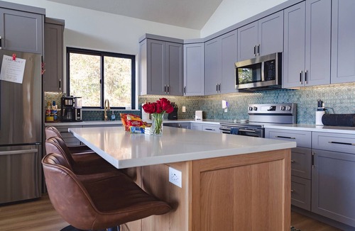 Shell Knob House | The Lookout at Table Rock Lake - Luxurious Stay - Hot Tub - Bring Your Boat!