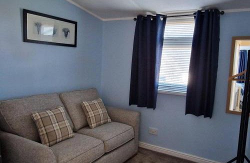 Llanybri Ski Chalet | The Lookout