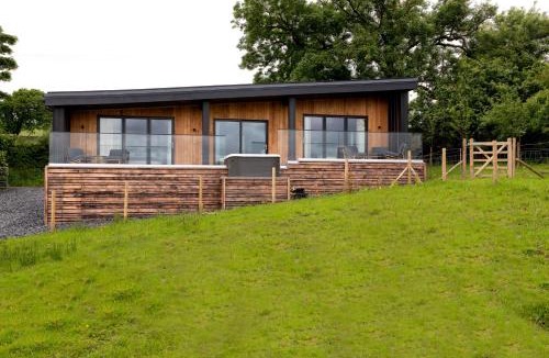 Higher Walton House | The Lookout