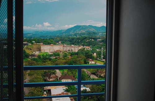 Cagayan de Oro Condo | The Loop Tower Downtown City Centre Comfy 2bR