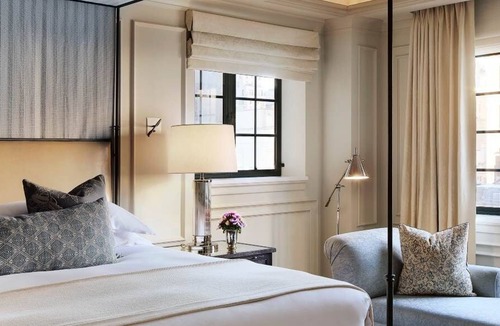Central Park South Hotel | The Lowell
