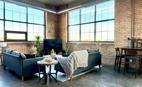 Canal Park Apartment | The Luxe Loft Boho Chic