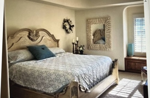 Scottsdale Foothills House | THE MADONNA INN SCOTTSDALE (private room/rooms) LUXURY SUITES TALIESIN WEST!