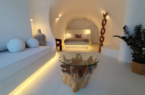 Messaria Hotel | The Magic Luxury Cave Suites