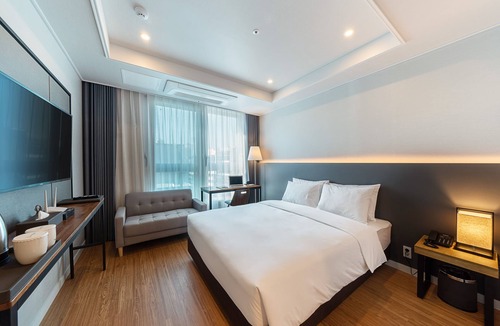 Cheonan Hotel | The Mains Hotel