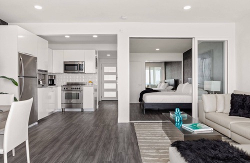 Los Angeles County Condo | The Malibu 5 - No. 5 - Beachfront 1 Bd w pvt balcony, parking, beach access
