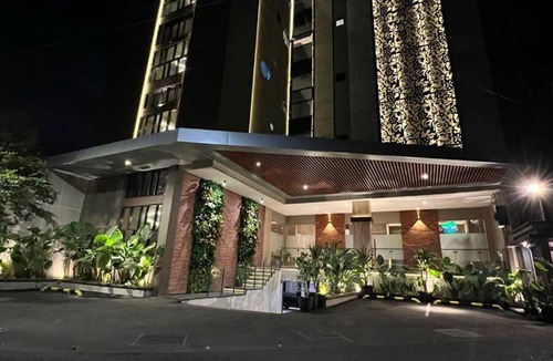 Gandaria-selatan Hotel | The Mango Suites by Flat06