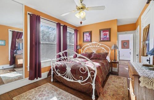 Manheim Bed & Breakfast | The Manheim Manor