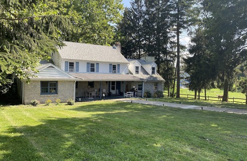 Sinking Spring House | “The Manor House” historic home on 15 acres at Bran Manor Equine Sanctuary.