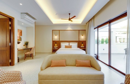 New Delhi Hotel | The Manor - New Delhi