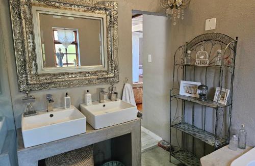Velddrif House | The Manor