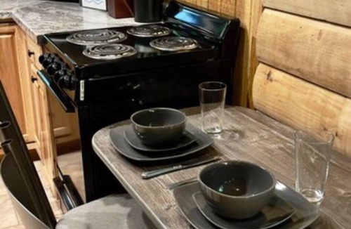 Bruceton Mills Cabin | The Maple Tree Cabin