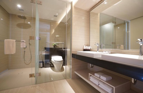 Pondokcina Hotel | The Margo Hotel