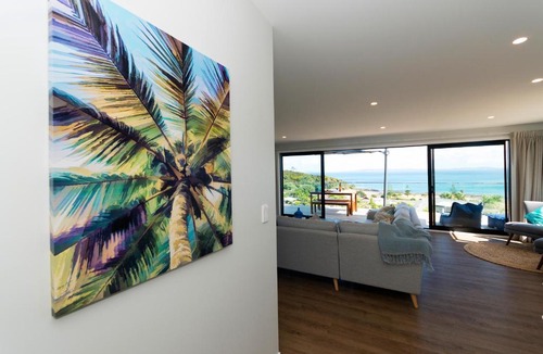Cable Bay House | The Mariner's Post - Cable Bay Holiday Home