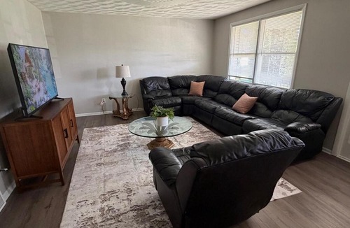 Massillon House | The Massillon Retreat!