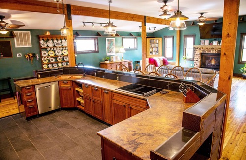 Rockbridge Baths House | The Maury River House: A Waterfront Luxury Country Experience