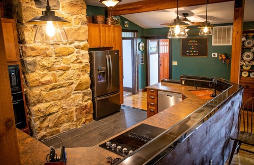 Rockbridge Baths House | The Maury River House: A Waterfront Luxury Country Experience