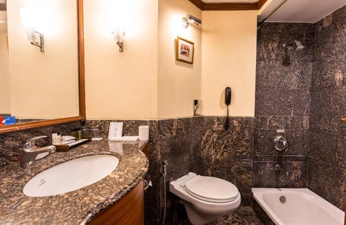 Jalandhar Hotel | The Maya Hotel