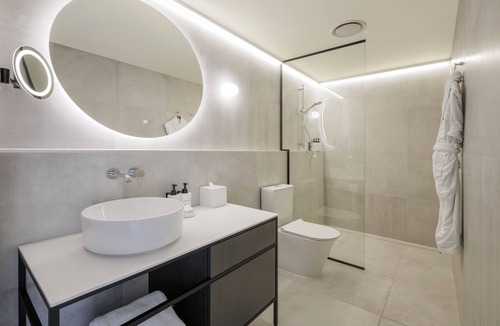 Christchurch City Centre Hotel | The Mayfair