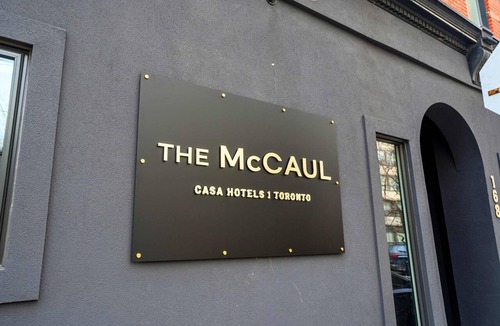Grange Park Apartment | The McCaul | Newly Designed Group Suite Near FIFA