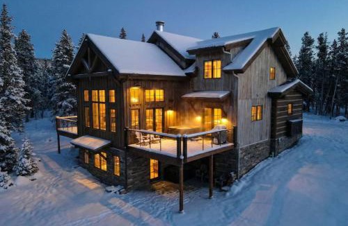 Fairplay House | The McQueen Haus