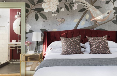 Salem Hotel | The Merchant