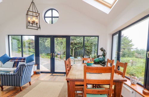 Maghery Cottage | THE MERMAID, pet friendly, with open fire in Dungloe, County Donegal