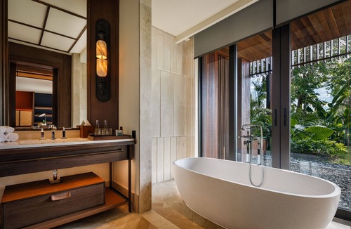 Sanur Resort | The Meru Sanur
