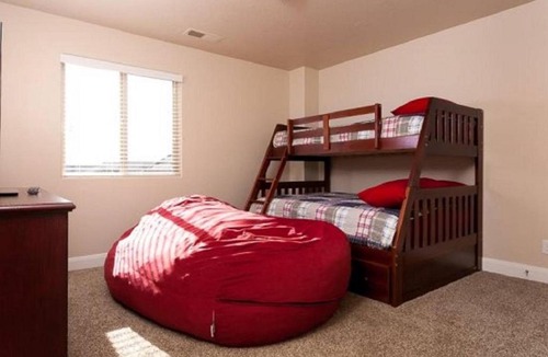 St. George Apartment | The Mighty Five
